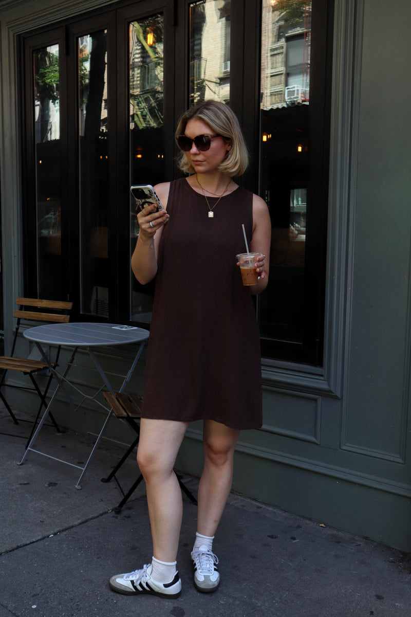 Minimalist short dress - Chocolate linen