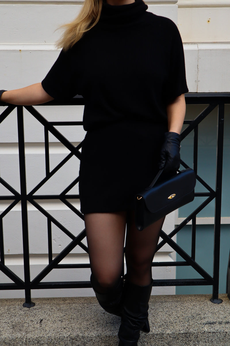 Jupe courte - Tricot noir