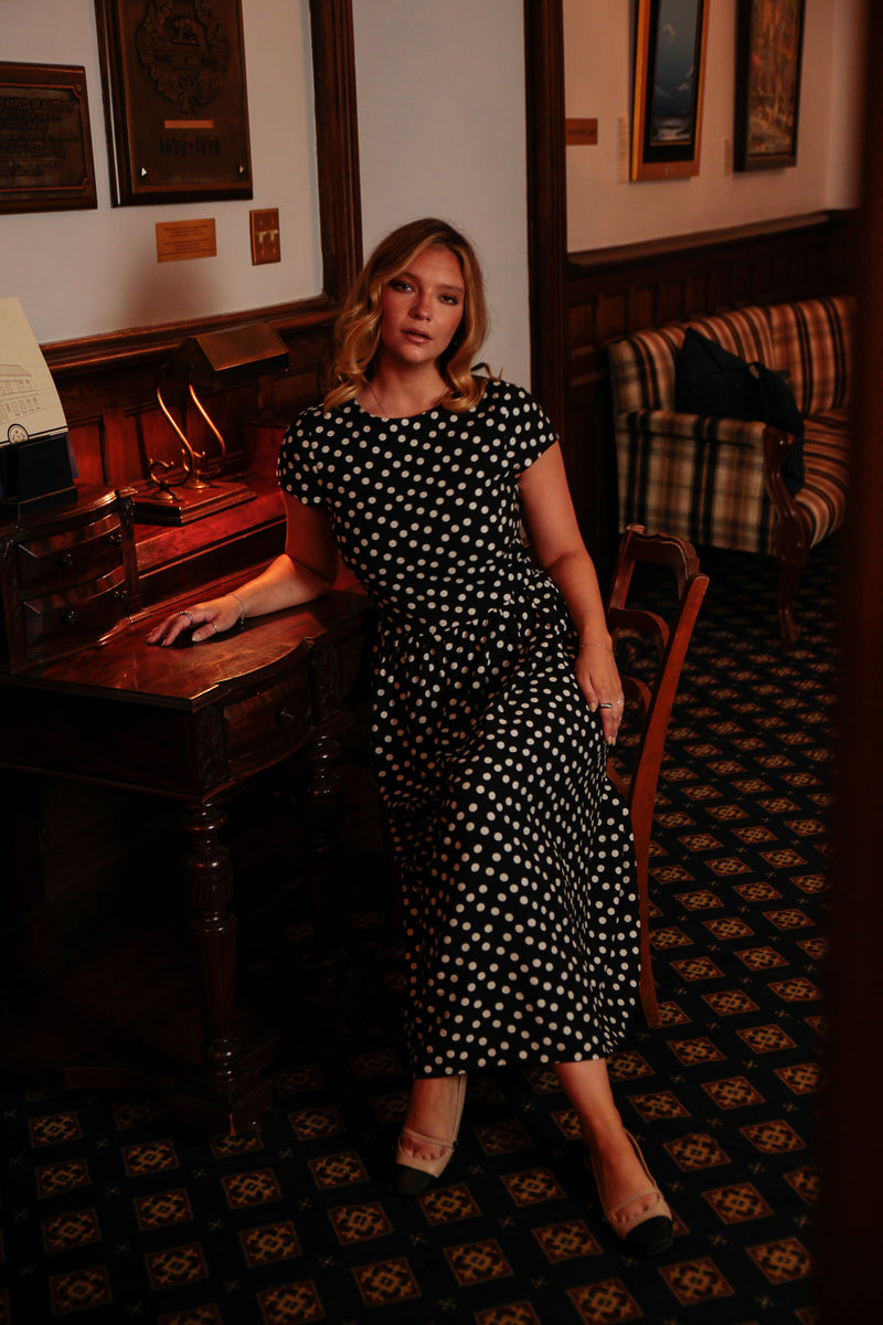 Robe midi volumineuse à pois - Noir
