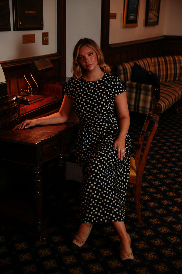 Robe midi volumineuse à pois - Noir