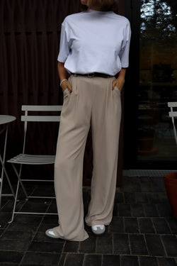 Straight pants with pleats - Beige 